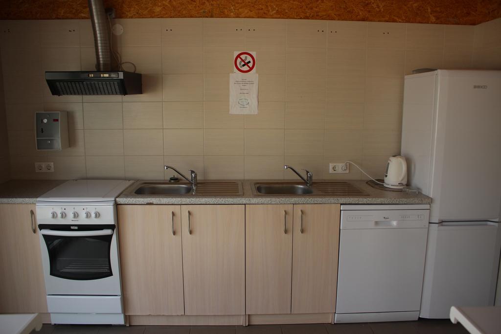 Kaunas Camp Inn Buitenkant foto