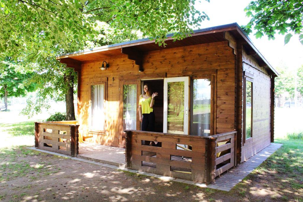 Kaunas Camp Inn Buitenkant foto